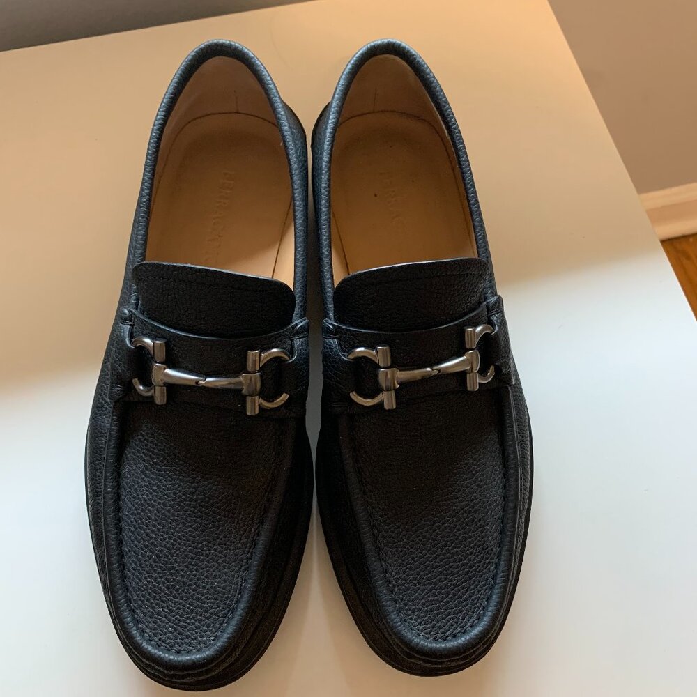 Salvatore Ferragamo loafer size 8 black